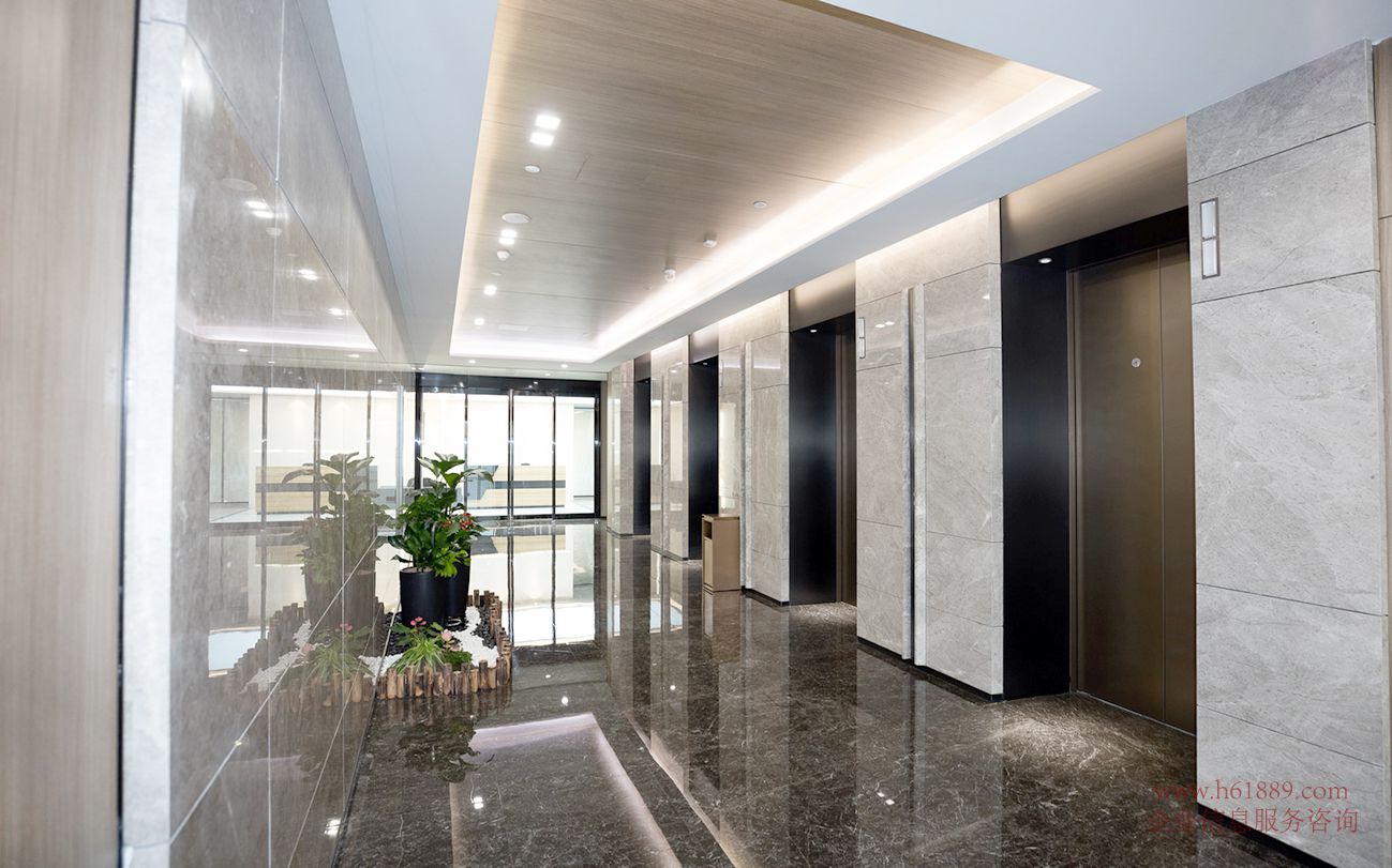 京地大厦 地铁1号线【罗宝线】地铁10号线【坂田线】岗厦地铁站 D出口 电梯厅图片