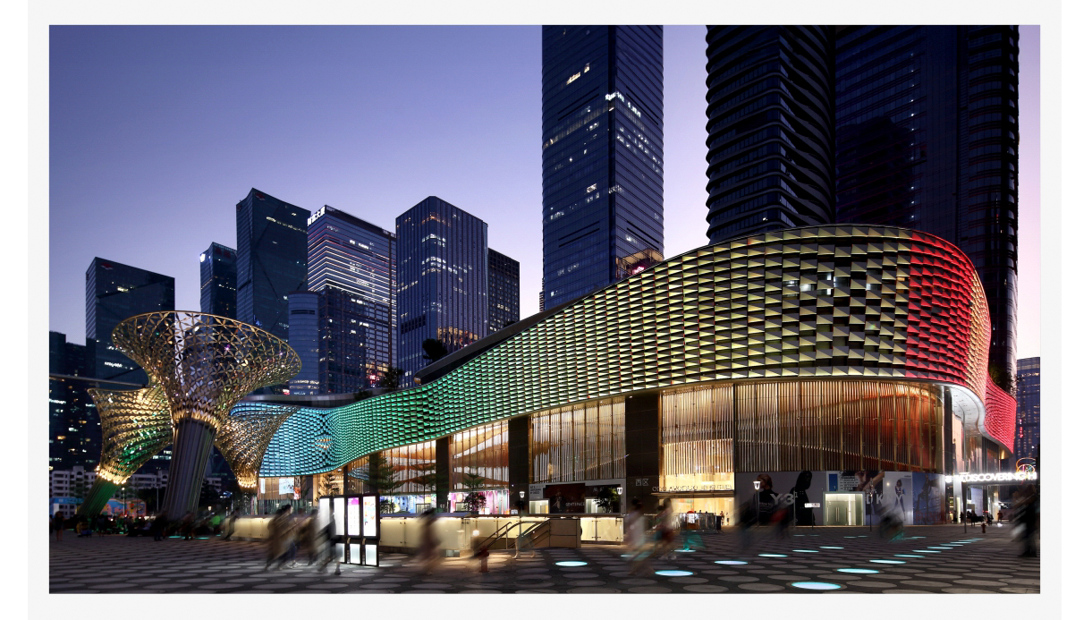 负一层直连卓悦中心:电梯直连市区最大商业卓悦中心 One Avenue:无界享受29万m² 潮奢旗舰商业